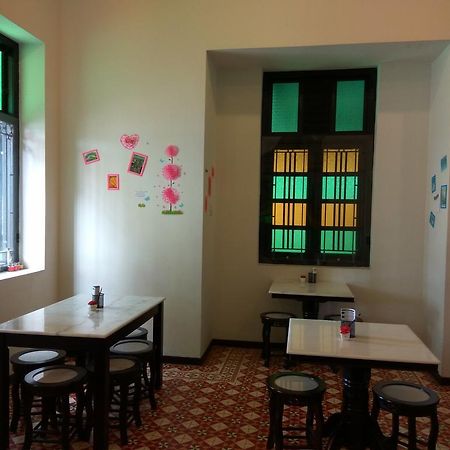 G Inn George Town  Kültér fotó