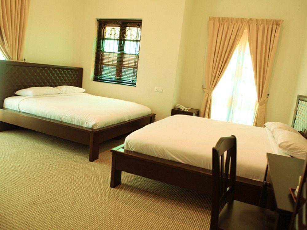 G Inn George Town  Kültér fotó
