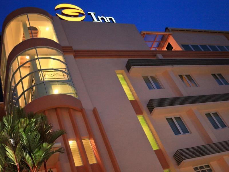 G Inn George Town  Kültér fotó