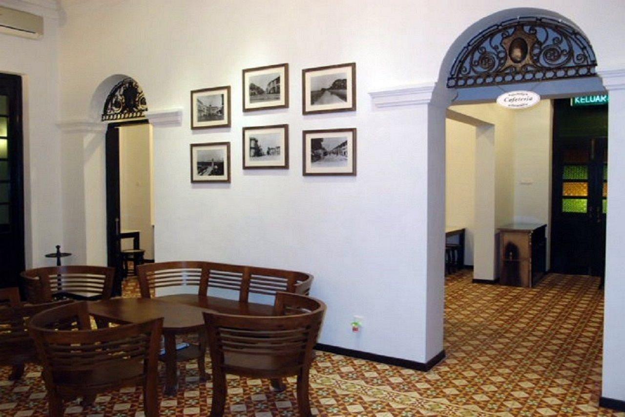 G Inn George Town  Kültér fotó